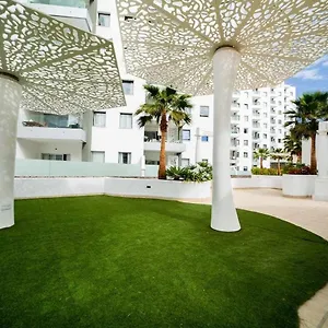  Apartment Ocean Garden 12